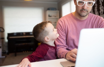 how companies support working parents - 1