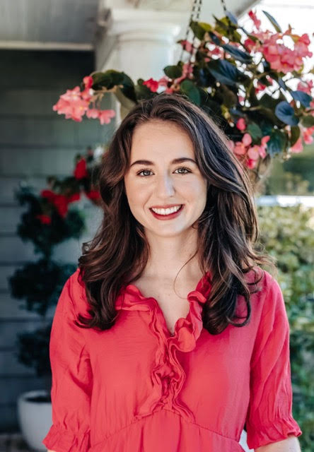Headshot of Mary Mueller