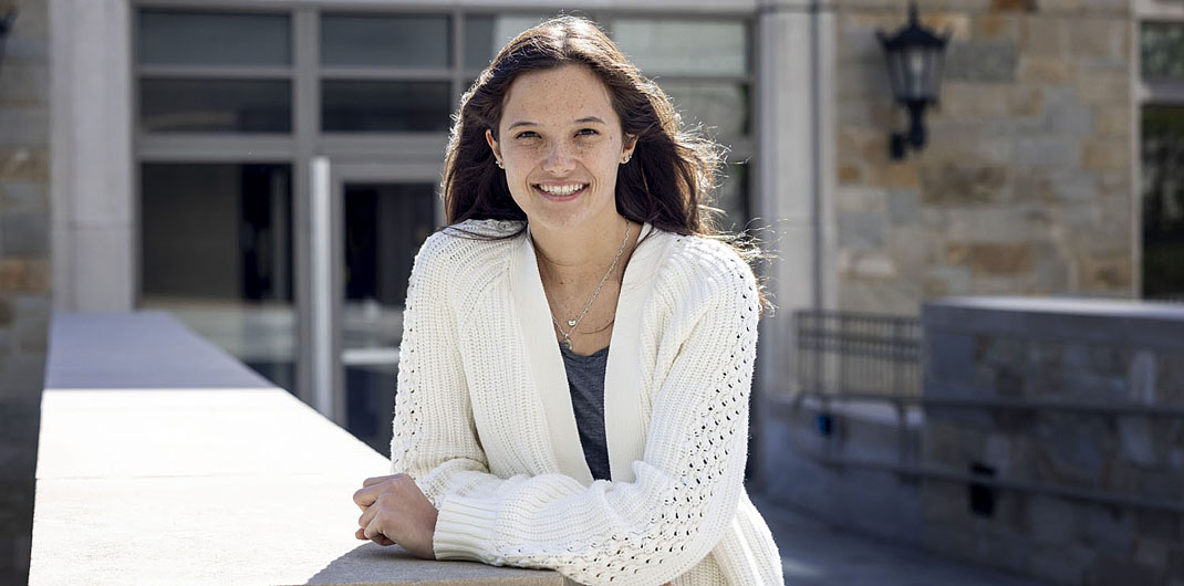 Elisa Ganzon 