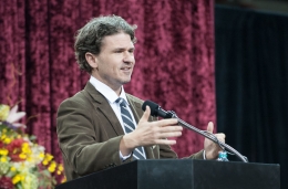 Dave Eggers