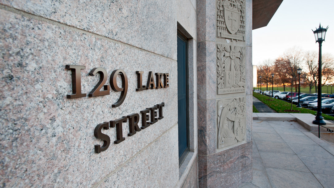 129 Lake Street Building