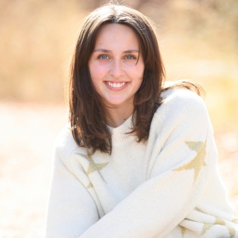 Maeve Coffelt 