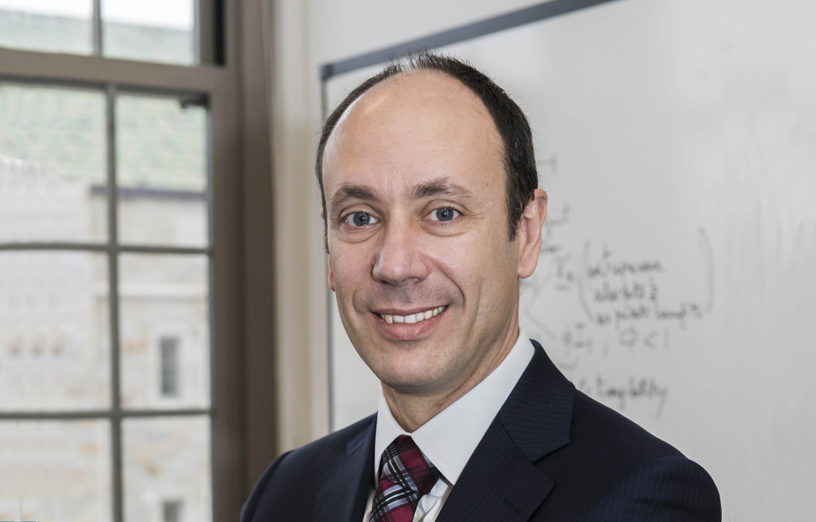 Seidner Family Faculty Fellow and Professor of Finance Rui Albuquerque