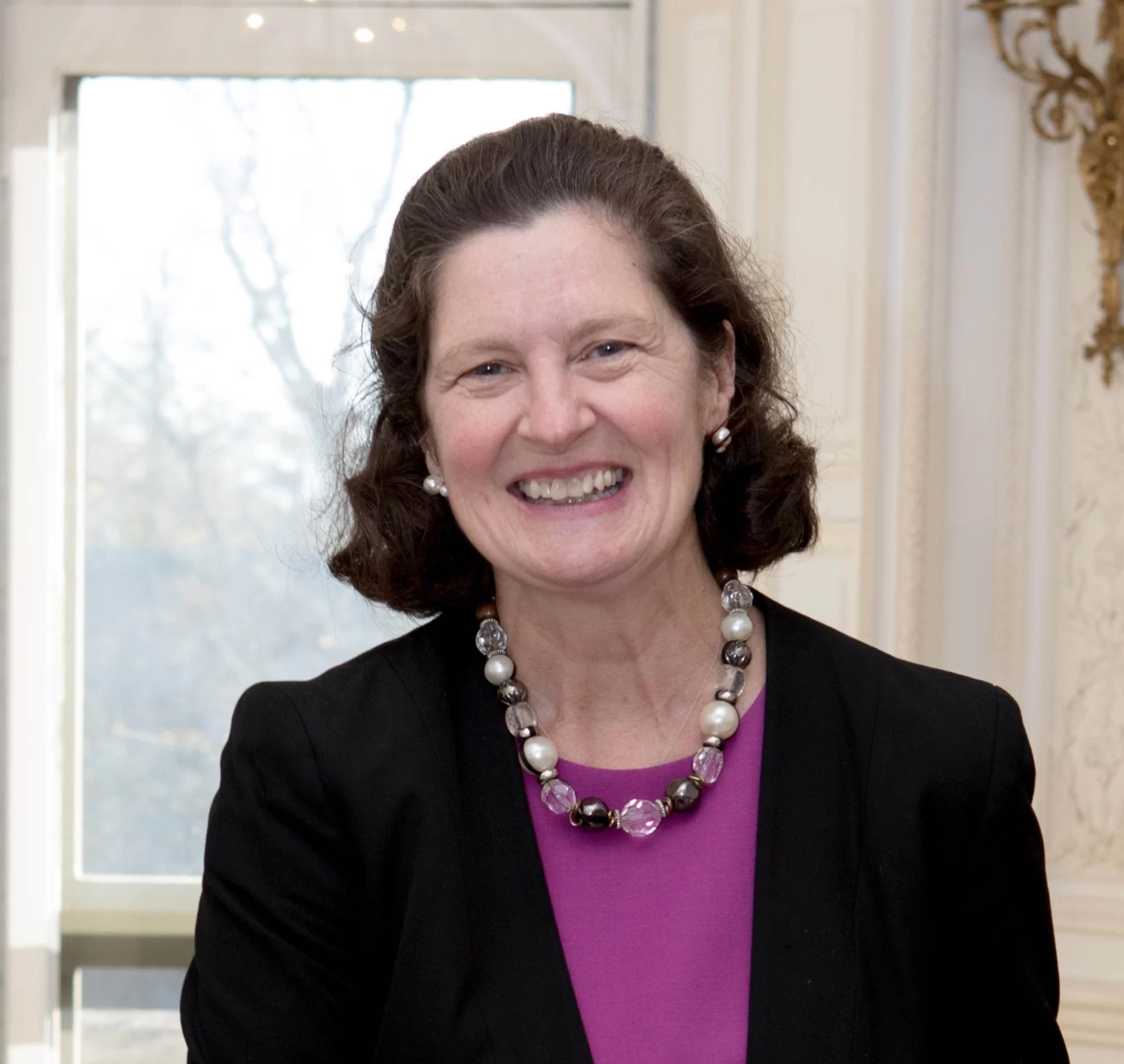 Kelli-Armstrong-500x500