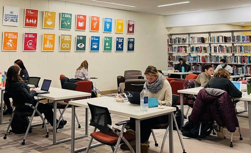 Students prepare for finals in the Social Work Library