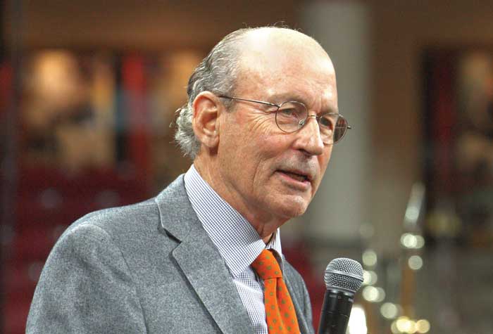 Photo of Tracy Kidder speaking in Conte Forum