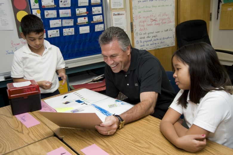 Applied Materials Clean Tech in the Classroom-smaller